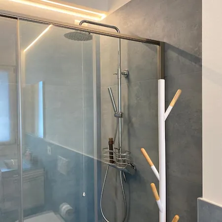 아파트 Hz+ Costantini *