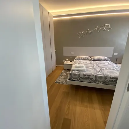 Hz+ Costantini *